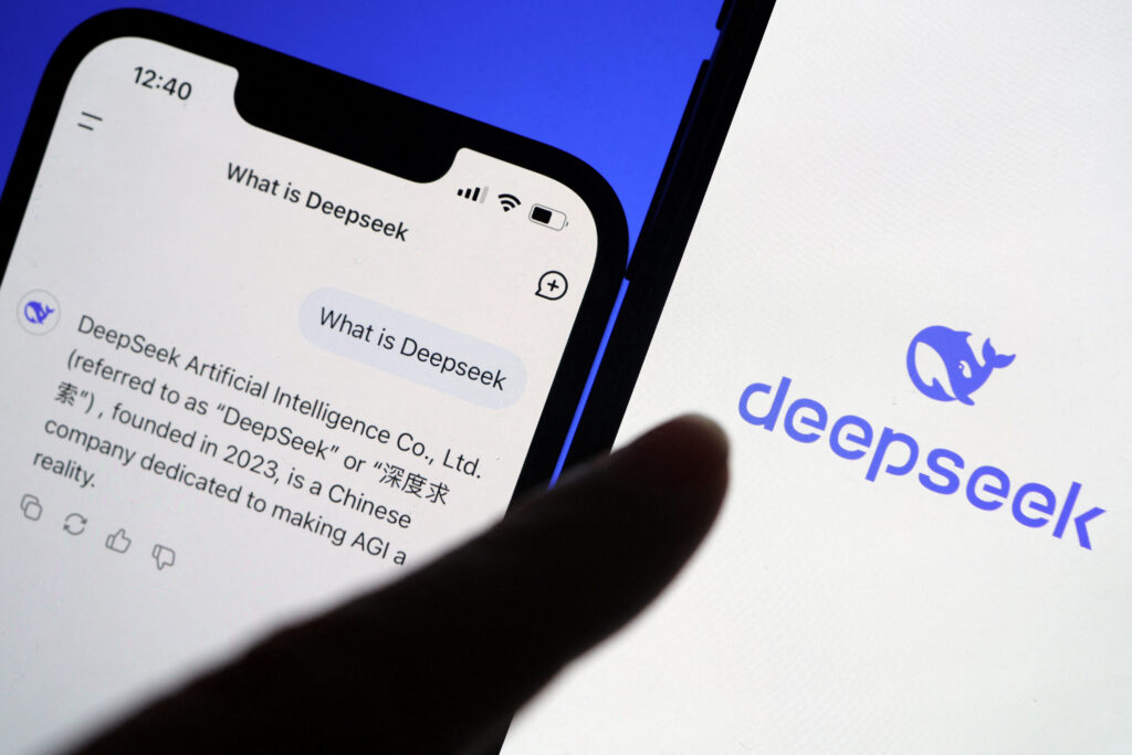 DeepSeek, metin tabanlı sorular, teknik konular, problem çözme ve yazılım geliştirme gibi amaçlarla kullanılabilen bir yapay zekâ hizmetidir.